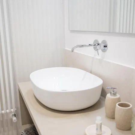 Apartman Ghirlanda House