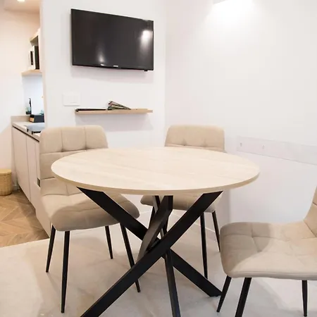 Ghirlanda House Apartment